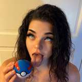 p0kem0nh0e from onlyfans